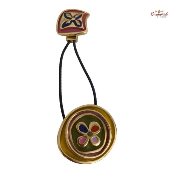 Authentic Louis Vuitton Monogram Gold Metal Elastic Hair Tie M65351 - Picture 4 of 8